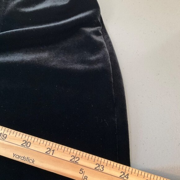 VTG Chicos Sz Large Black Velvet Pull-On Pants Short Wide Leg - Picture 7 of 13